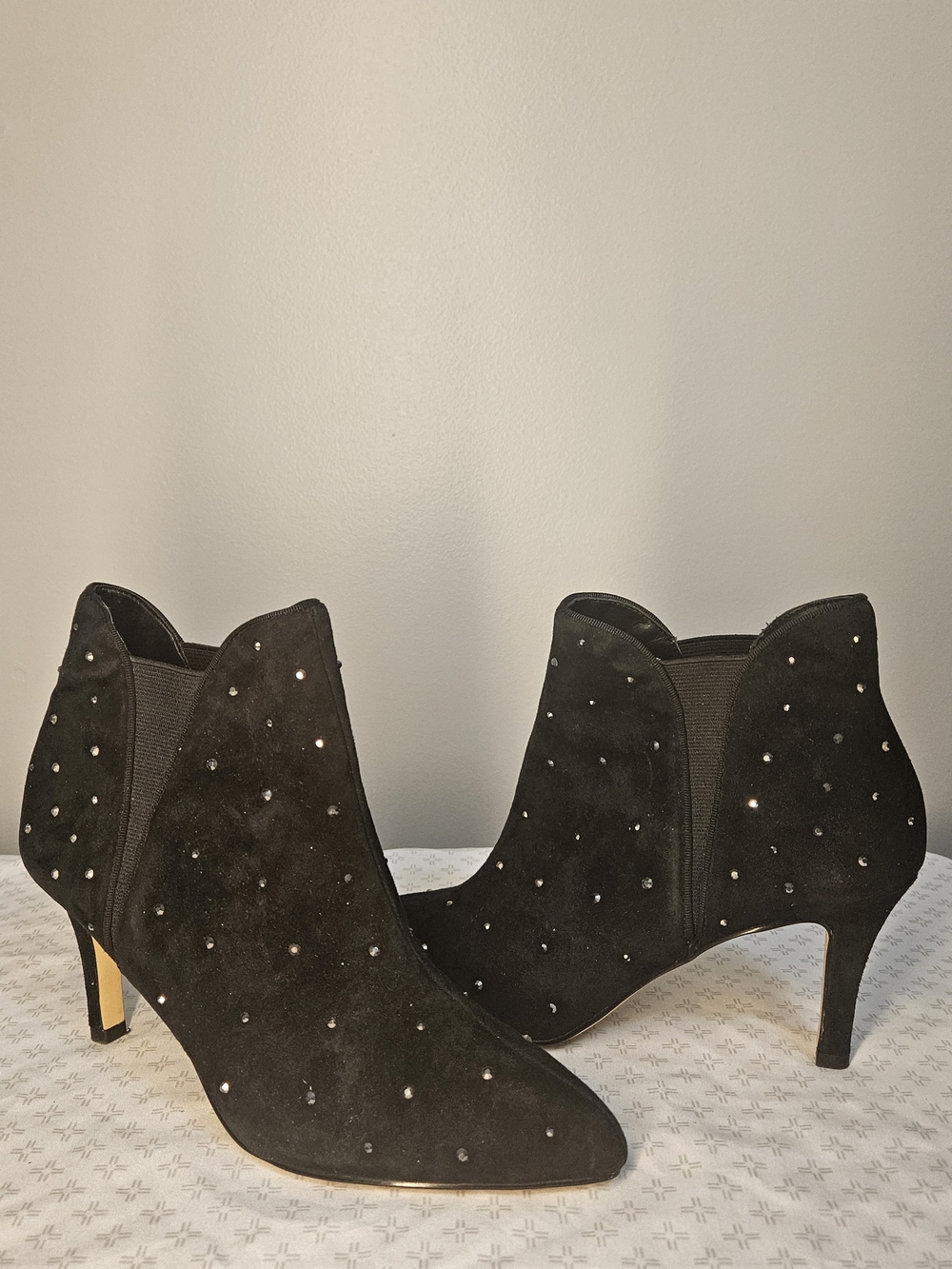 White House Black Market Laila Black Studded Faux Suede Pull-On Ankle Bootie 6M